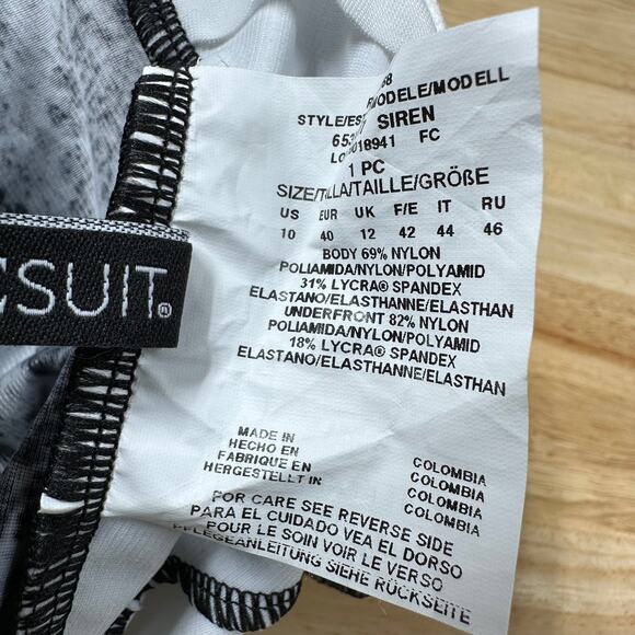 Miraclesuit NWT Python Siren One Piece Swimsuit Size 14 Metallic Underwire Bra - Picture 8 of 12